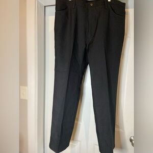Wrangler~NWOT~Men’s~Black~Boot Cut~Dress Pant~Zipper/Button Closure~Size 42 X 30
